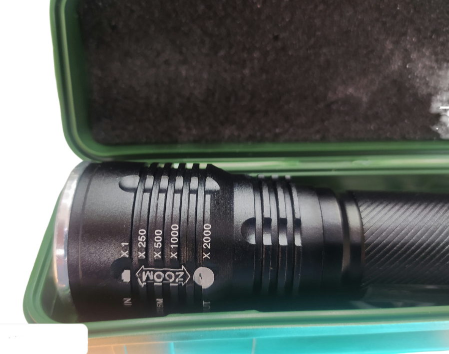 LINTERNA PEQUEÑA POWER LED
